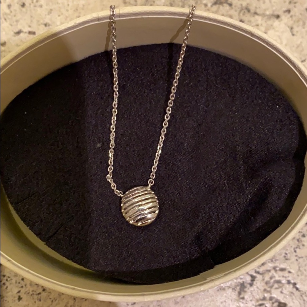 Links of London sterling silver necklace